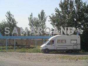 camper in uzbekistan